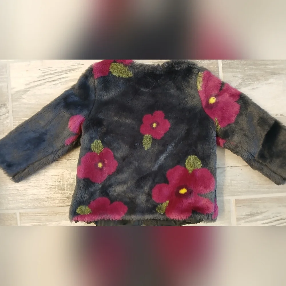 Genuine Kids from OshKosh Faux Fur Floral Jacket – Size 2T